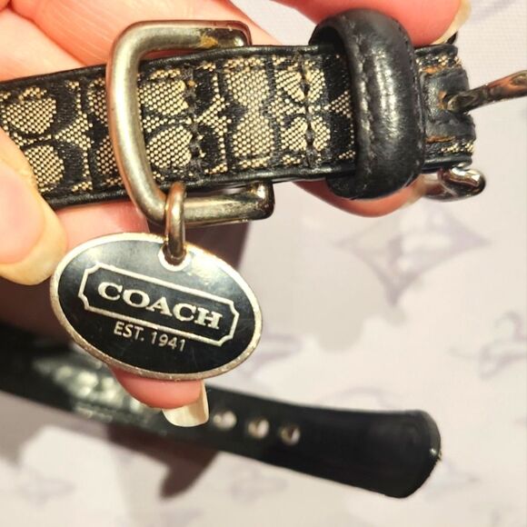 Coach Small Pet Collar with Engraveable Tag - Picture 3 of 11